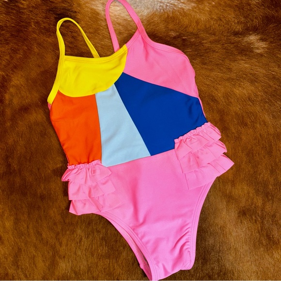 Kids bathing suits - Size 4T - Picture 6 of 8